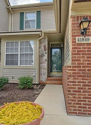 2nd image of 41849 Cantebury Dr #1