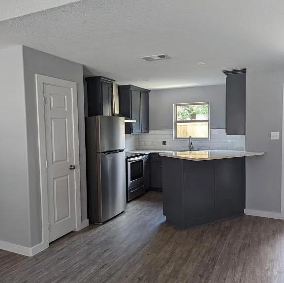7901 State Highway 19 N #A — Photo 4