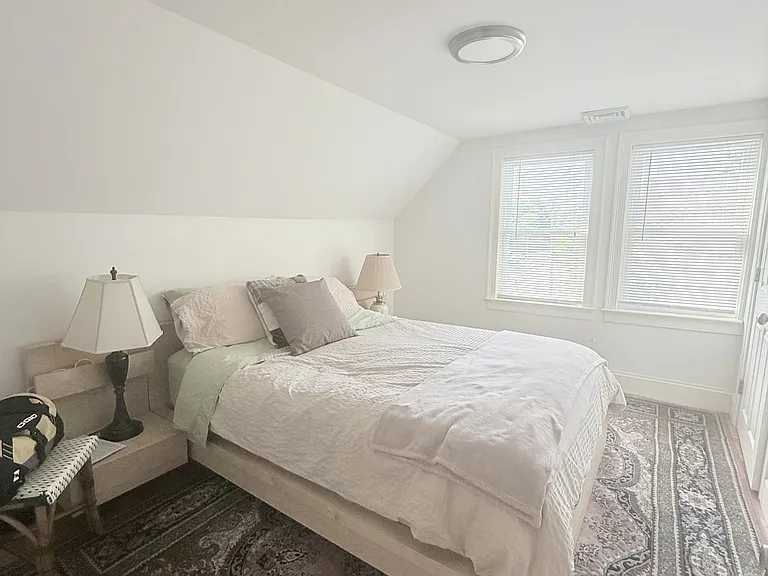 30 Willow St — Photo 8