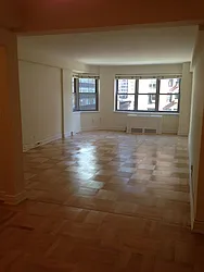 Rented by Manhattan Residential Group
