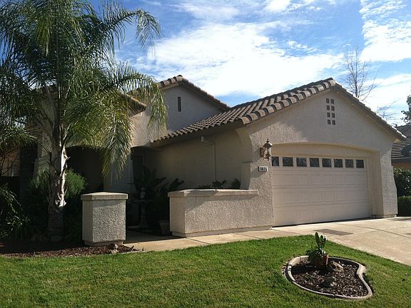 2nd image of 1415 Kerslake Cir