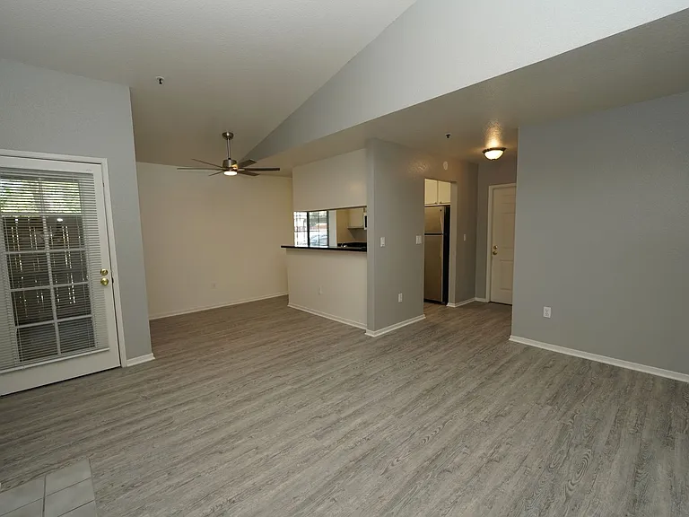 Quail Vista Apartments — Photo 17