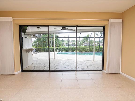 5th image of 28413 Las Palmas Cir