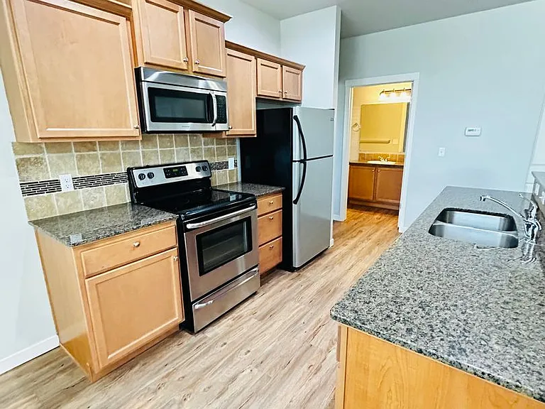 2111 S Accolade Ave — Photo 11