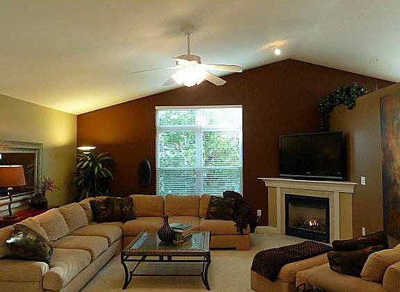 4th image of 2122 Terra Ln