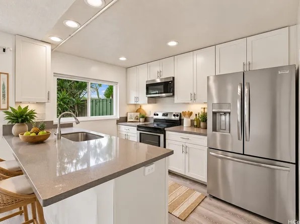 92-922 Welo St APT 64, Kapolei, HI 96707