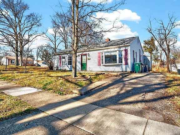 3rd image of 6542 Rainbow Ln