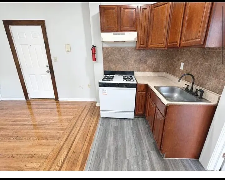 659 Sanford Ave #G — Photo 1