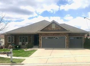 1305 Reed Ct, Waunakee, WI 53597