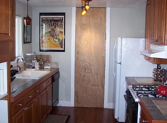 5th image of 10502 W Mossywood St