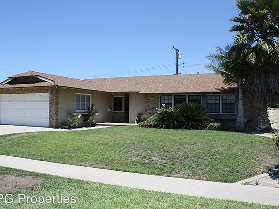 2nd image of 2819 E Diana Ave