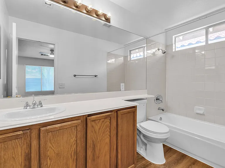 9648 Boylagh Ave — Photo 7
