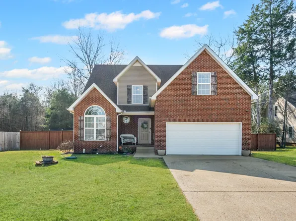 106 California Ct, Murfreesboro, TN 37129