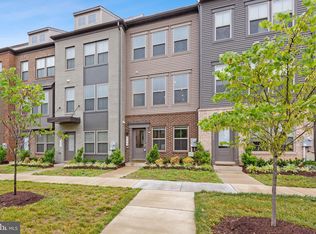 265 Phoenix Dr, Upper Marlboro, MD 20774