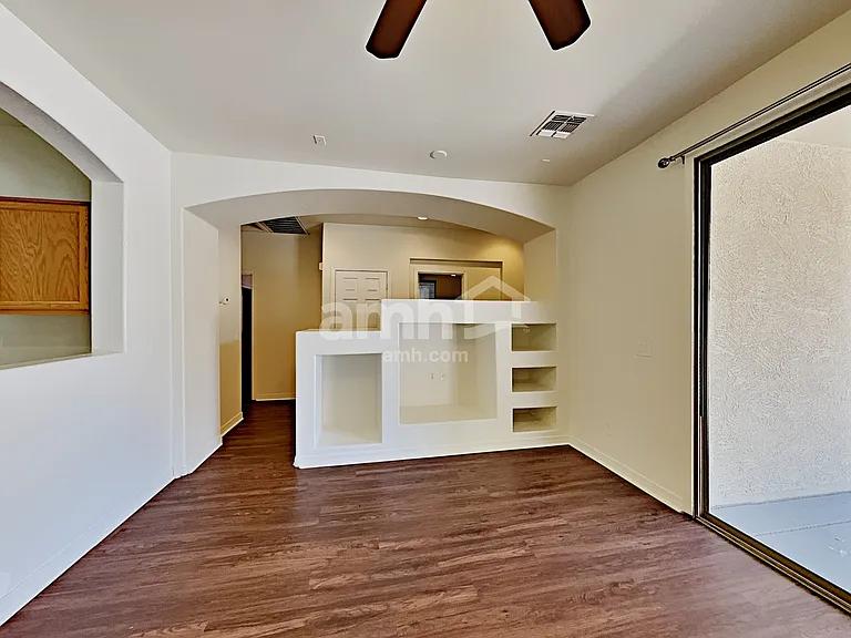 3464 E Packard Dr — Photo 3