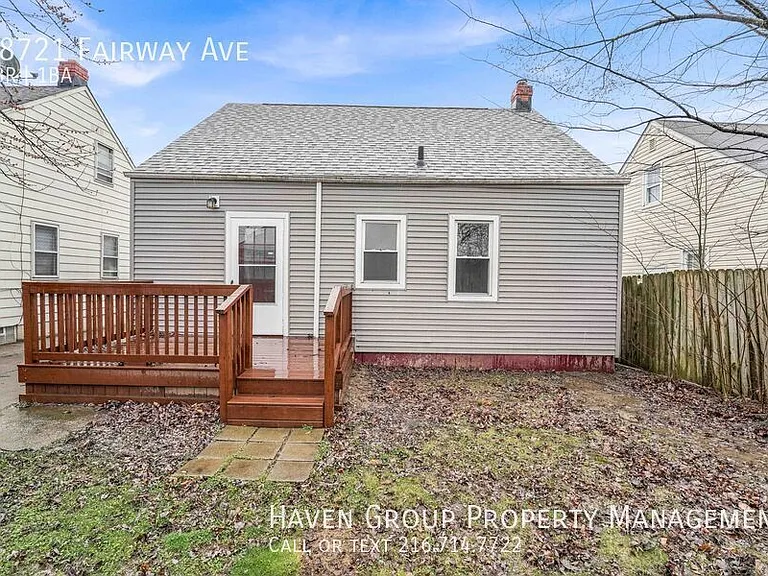 18721 Fairway Ave — Photo 21