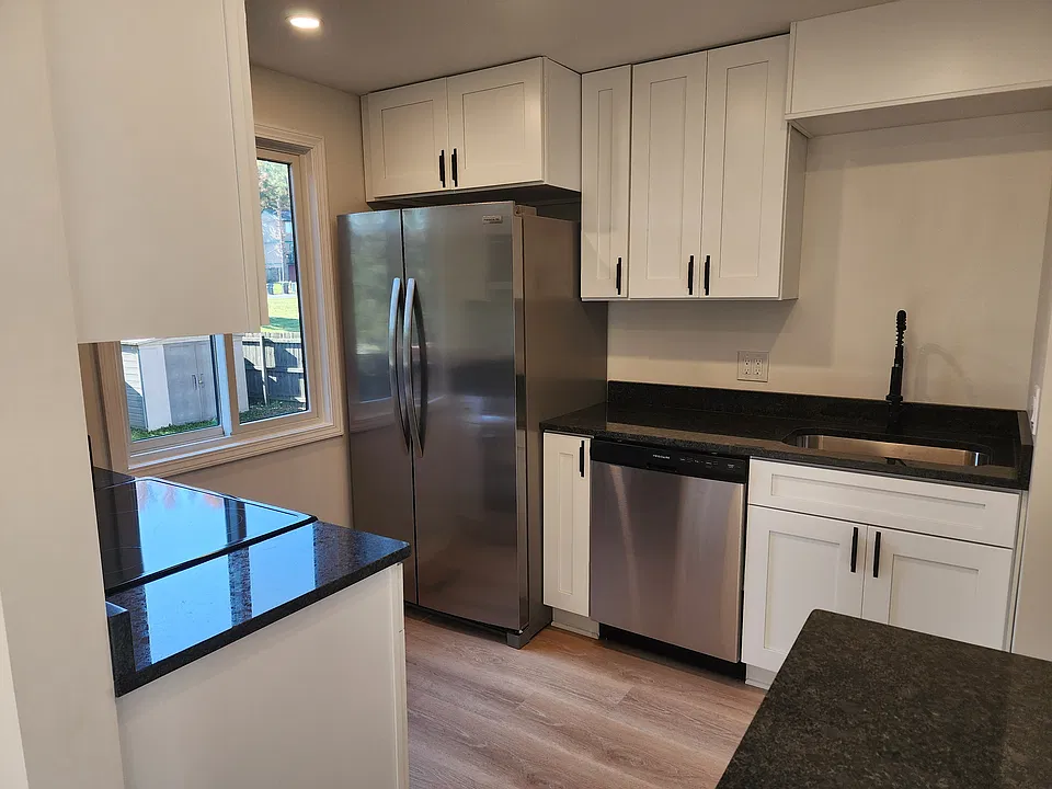 108 Bellwood Ct