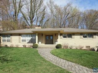 120 Beverly Rd, Hawthorne, NJ 07506