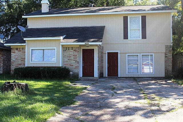 1st image of 8626 Valley Meadow Dr