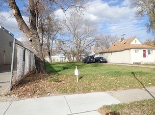 8061 Maxwell Ave, Warren, MI 48089