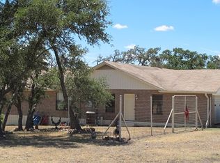 101 W Lacey Oak Pkwy, Kerrville, TX 78028