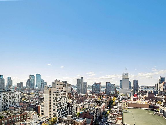5th image of 301 W 53rd St APT 21B