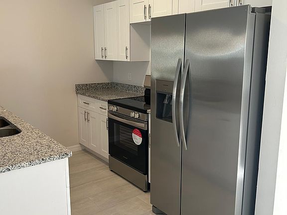 3rd image of 4626 SW 8th Ct
