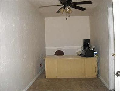5th image of 804 S Mills Dr