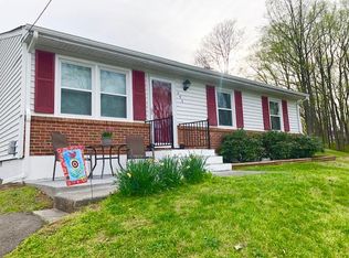 592 Stacie Dr, Vinton, VA 24179