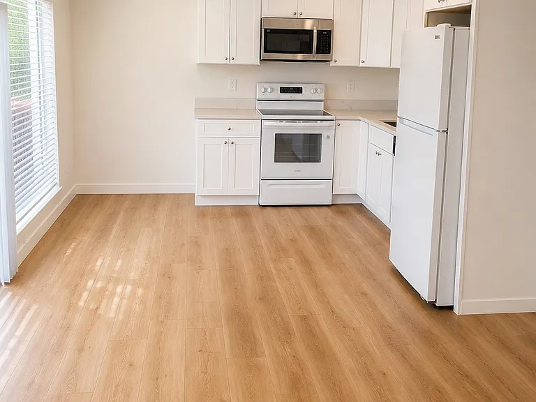 8711 S 114th St #1A — Photo 15