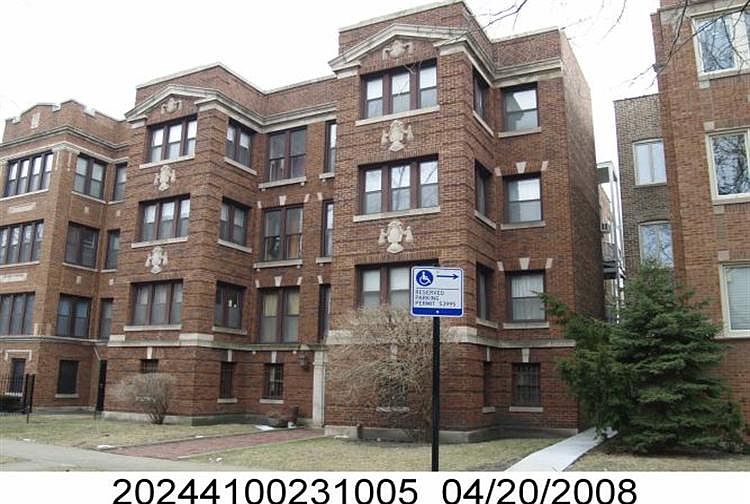 1st image of 6832 S Paxton Ave #2B