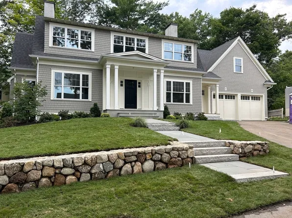 14 Oakencroft Rd, Wellesley, MA 02482