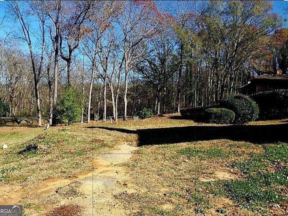 3rd image of 11 Quail Run