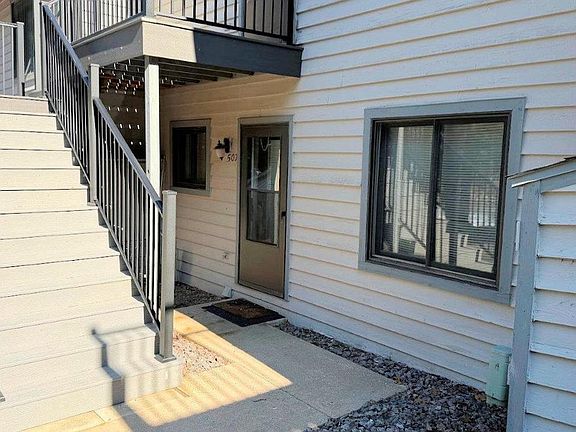 2nd image of 1093 Canyon Road #507