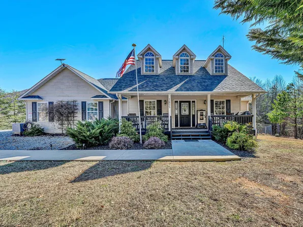 1422 Isolane Rd, Callaway, VA 24067