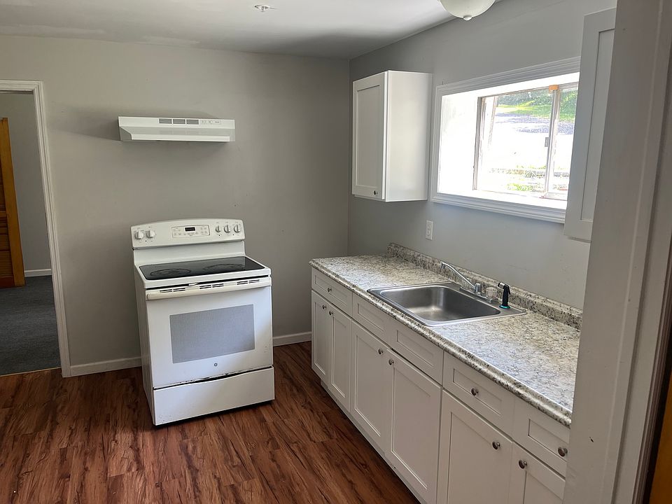 2nd image of 362-380 S Main St #0
