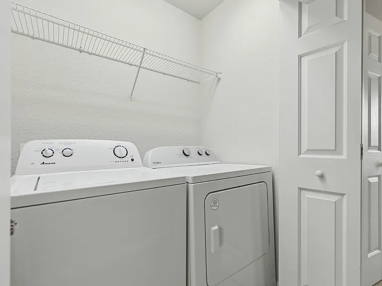 4482 SW 49th Ave — Photo 17