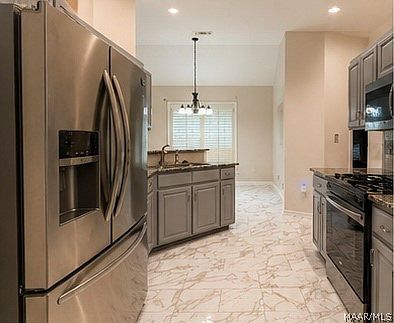 4th image of 7302 Sandy Bluff Ct