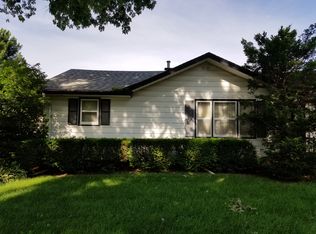 1606 N 84th St, Omaha, NE 68114