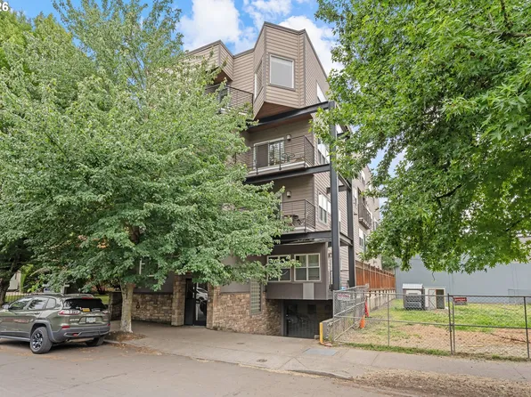 2241 NW Pettygrove St APT 6, Portland, OR 97210