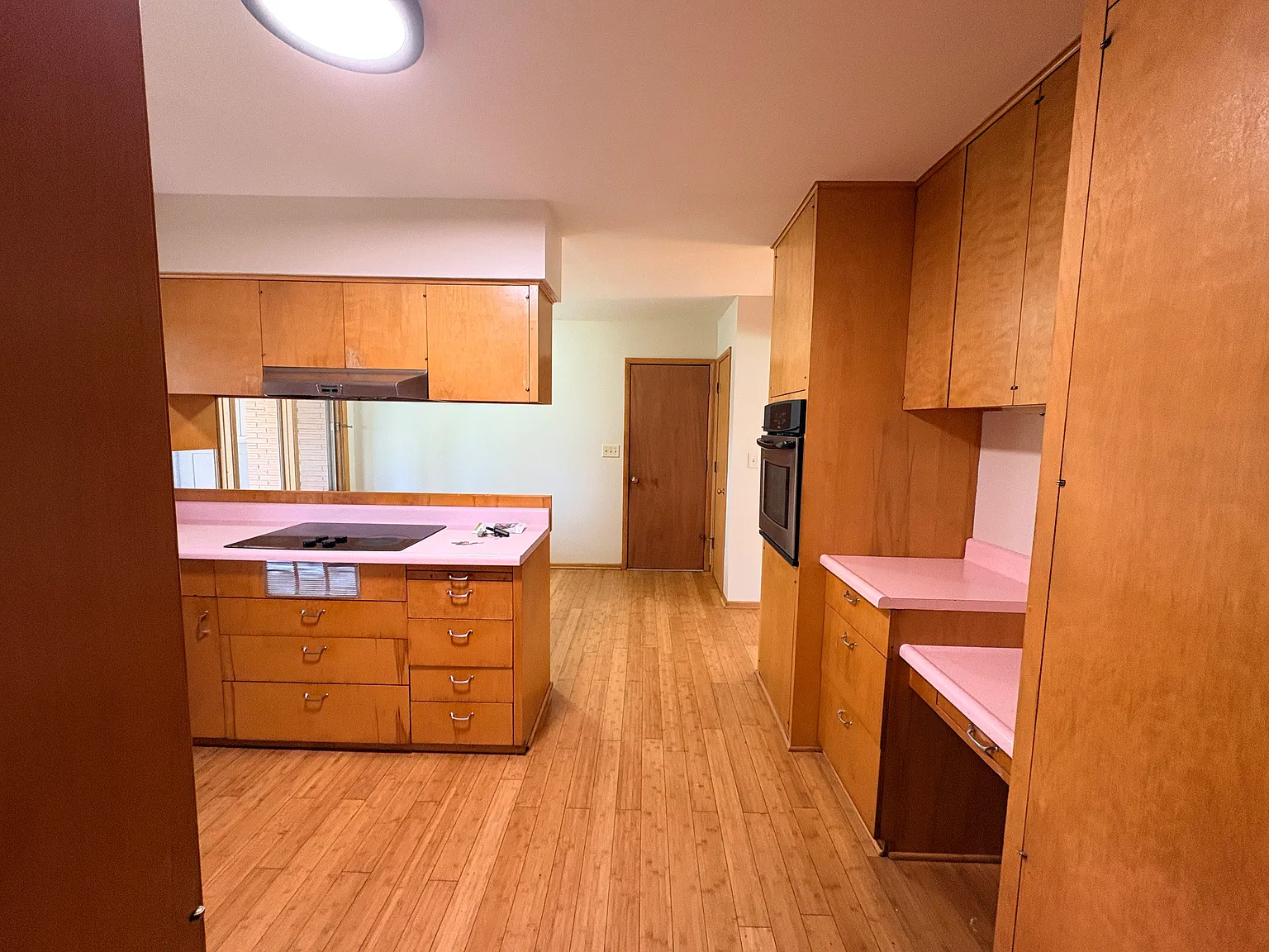 3 bed, 1610 sqft, $1,650 — Photo 2