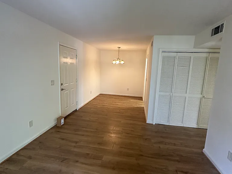 2118 Acklen Ave #51 — Photo 6