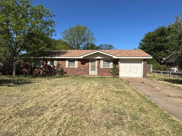407 N 5th St, Vega, TX 79092
