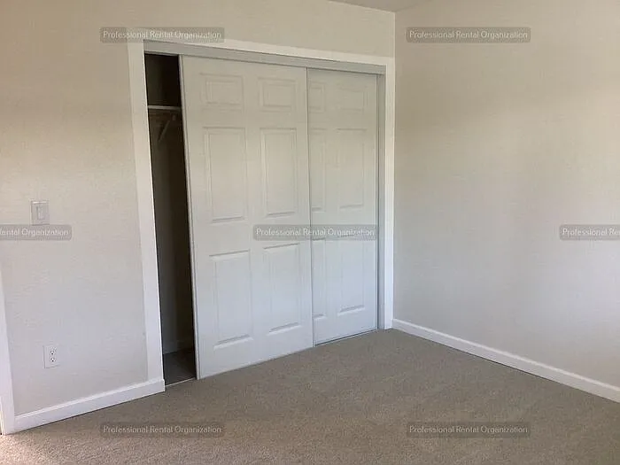 445 S E St #20 — Photo 9