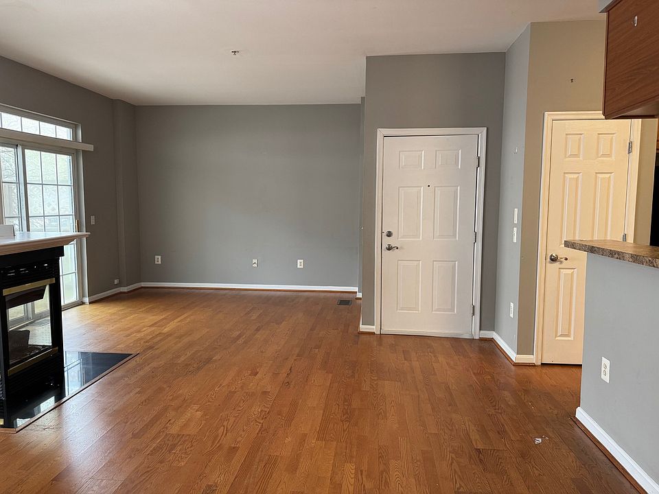 1st image of 1821 Cedar Cove Way #101