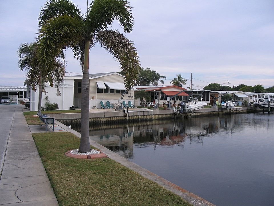 rear of home on the canal