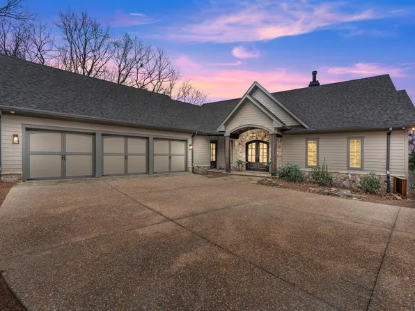 640 N Shore Dr, Cleveland, GA 30528