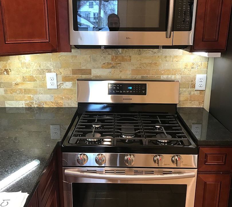1st image of 1078 Michigan Ave