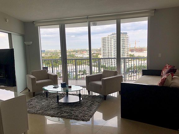 4th image of 1750 N Bayshore Dr APT 1715