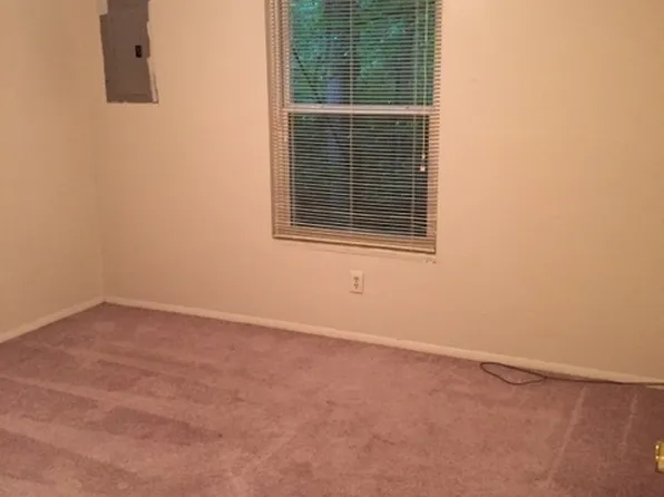 Ryan Court, 734 Ryan St #Fb, Salisbury, NC 28144